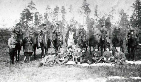 В историю Великой Отечественной вписана достойная строка, свидетельствующая о героизме комсомольцев Крупщины