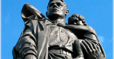 Памятник Воину-освободителю в Берлине