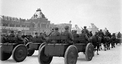 Правда ли, что парад 1941 года помогла провести плохая погода?